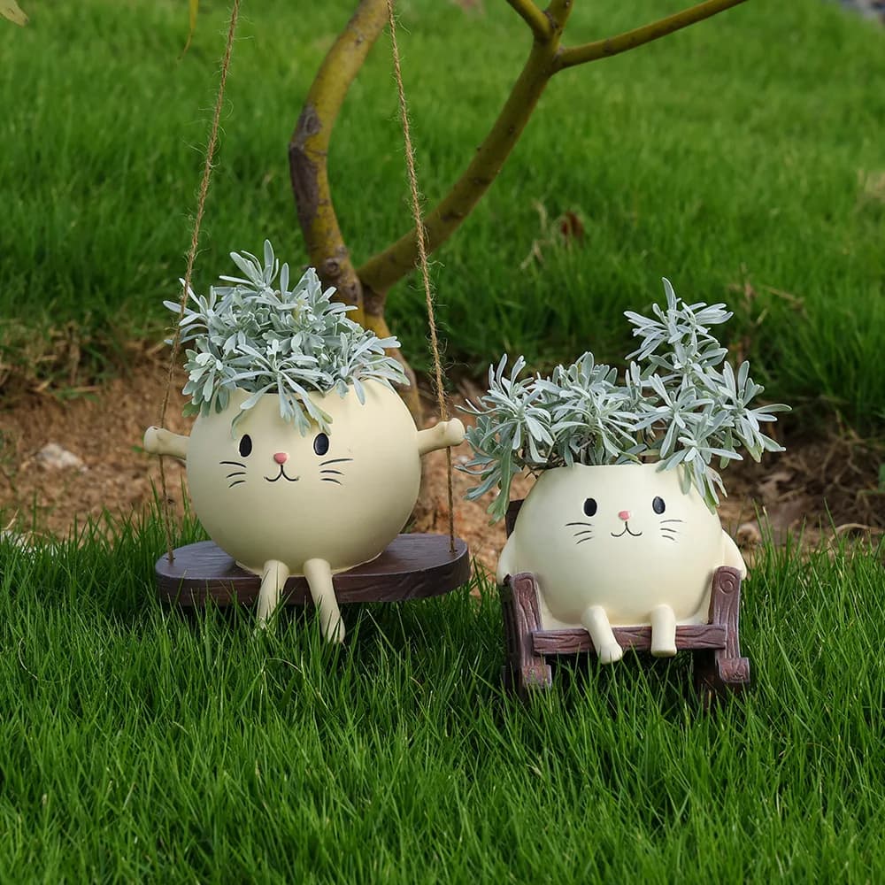 Resin cat swing decoration – Nice topper for garden plants, outdoor patio accent and balcony for cat lovers