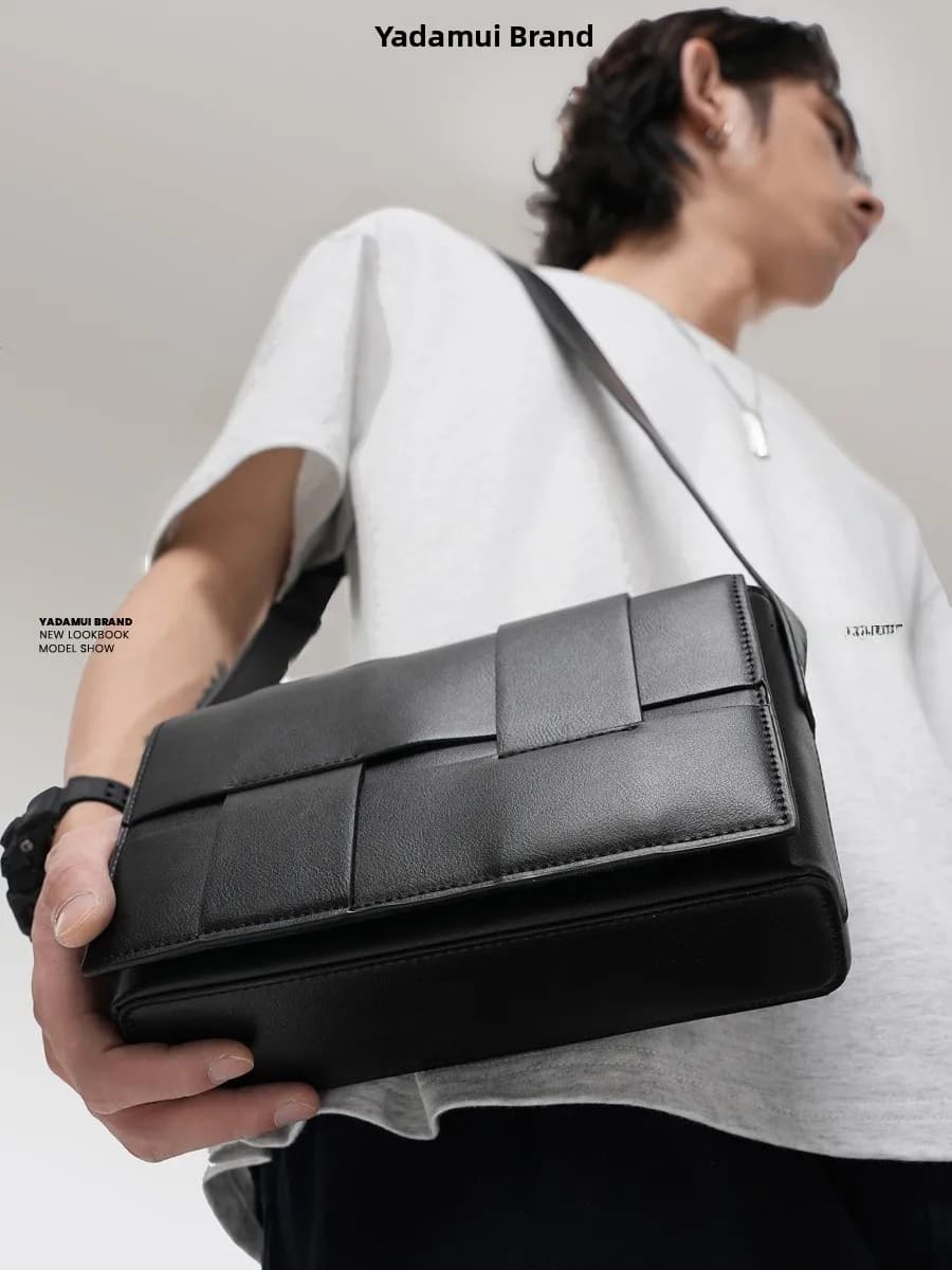 Original Design Crossbody Bag Small Square Weaving Bag for Men And Women Single Shoulder Backpack Street Style PU Leather