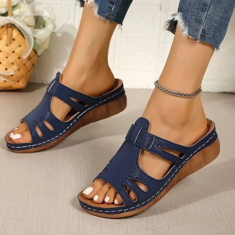 New Fashion Solid Color Slippers Women's Sandals Thick-soled Wedge Summer Women's Shoes High-Heel