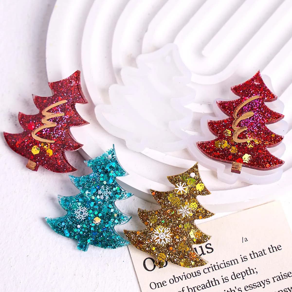 Christmas Tree Pendant Silicone Mold DIY Epoxy Resin Keychain Earring Mould Xmas Hanging Ornament Handmade Craft Jewelry Making