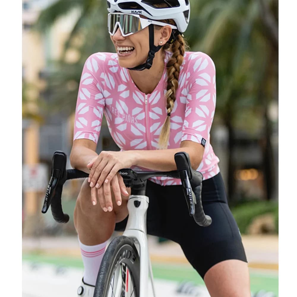 Summer Women's Short Sleeve T-Shirts 2023 Ropa De Mujer Shorts with Ribbons for Riding Sports Clothing Light Clothing Set