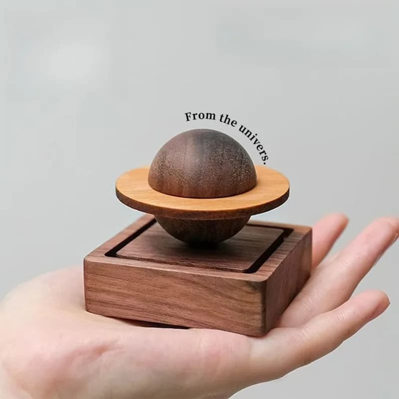 Creative mini planet diffuser handmade wooden aroma stick ornament for home and car essential oil