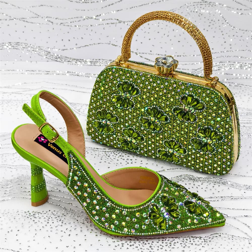 2025 Vendita calda INS stile elegante tacchi alti a punta Nigeria design popolare scarpe e borsa da donna africane