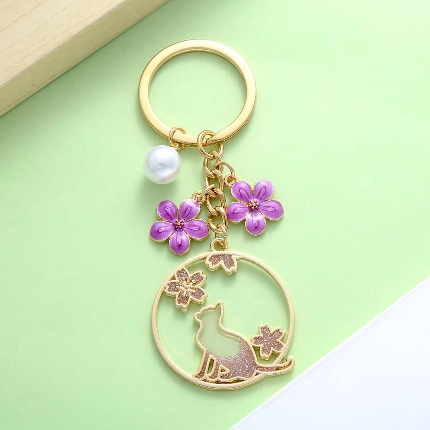 1pc Enamel Cute Cat And Cherry Blossom Flower Keychain, Alloy Faux Pearl Key Ring, For Car Keys, Backpacks, Wallets