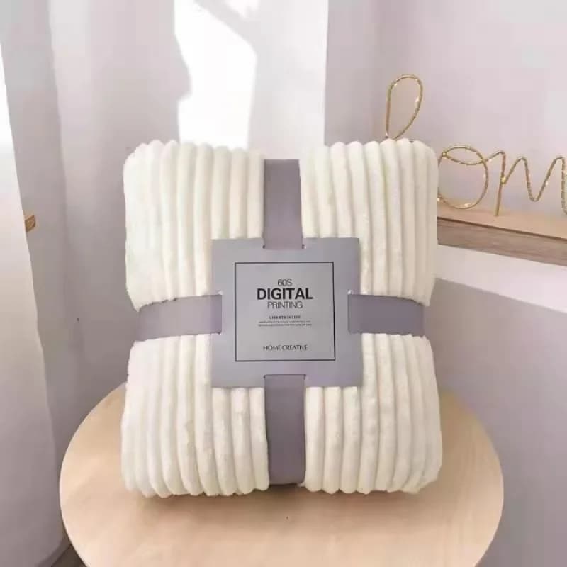 Morbida coperta in pile corallo sul divano Coperta da letto invernale addensata Punto caldo Soffice copriletto Divano scozzese, escluso cartone