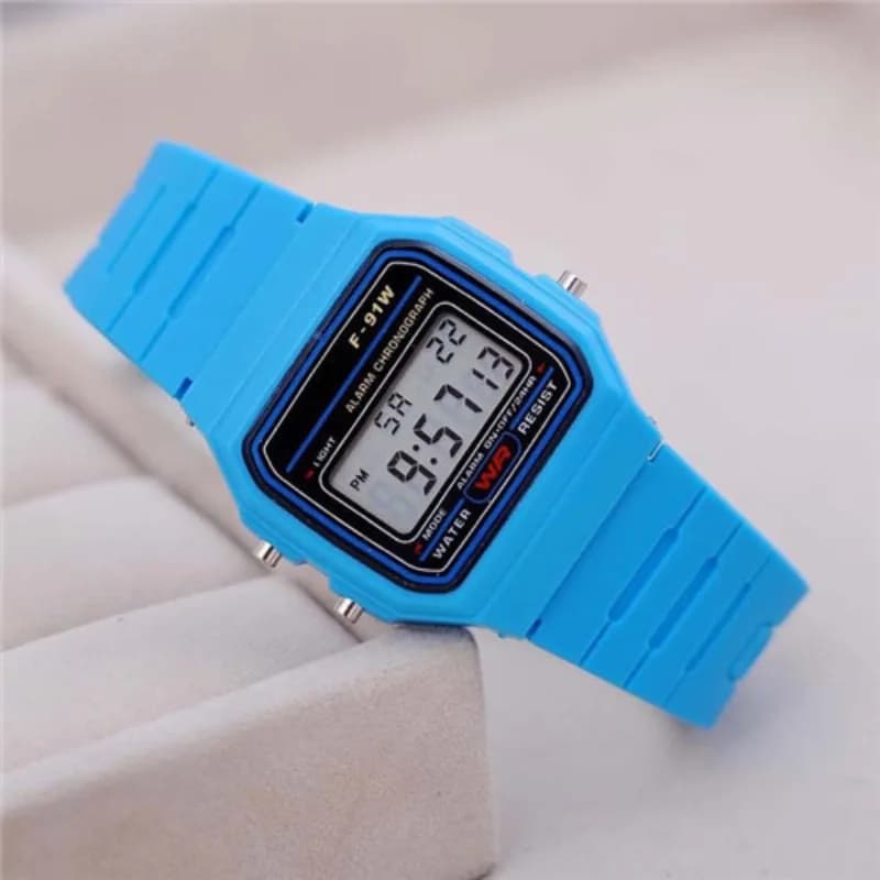 Luxury Women's Wrist Watch Relojes Para Mujer Retro Square Electronic Watch Digital Display Men's Watch Rose Gold Silver
