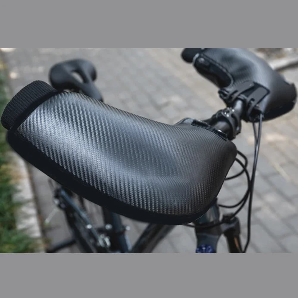 Hot winter cycling blanket on road and mountain, neoprene windproof gloves with safety reflective stripes