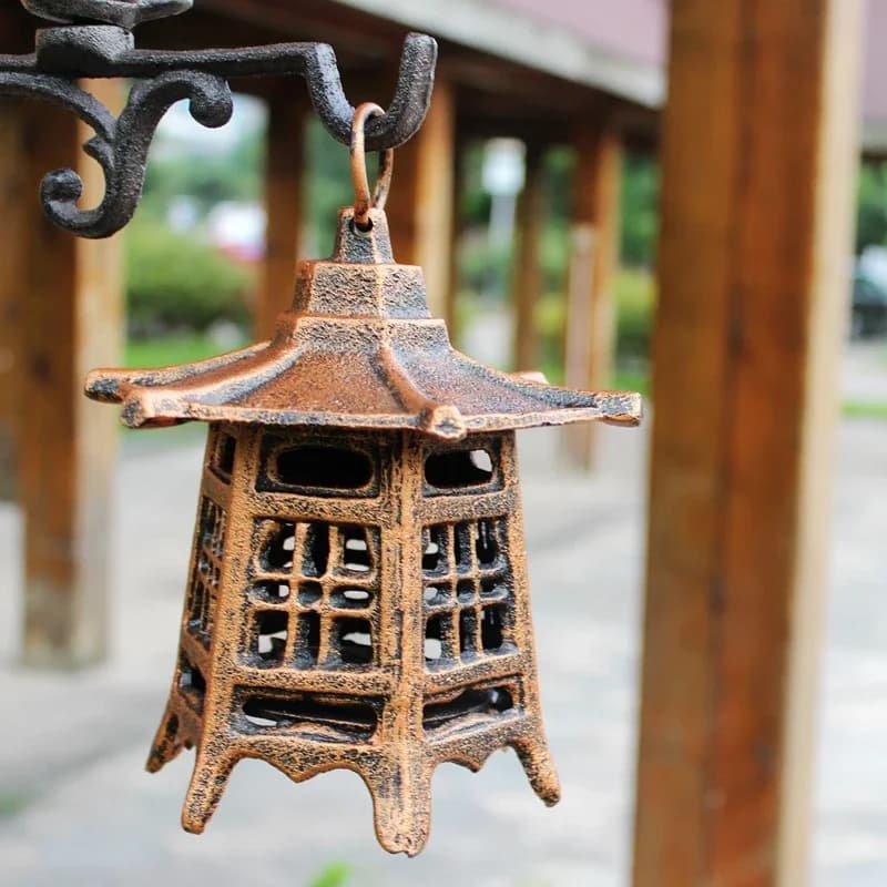 Vintage Hexagonal Lantern Iron Candlestick Courtyard Cast Iron Handicraft Incense Candle Stove Garden Ornaments