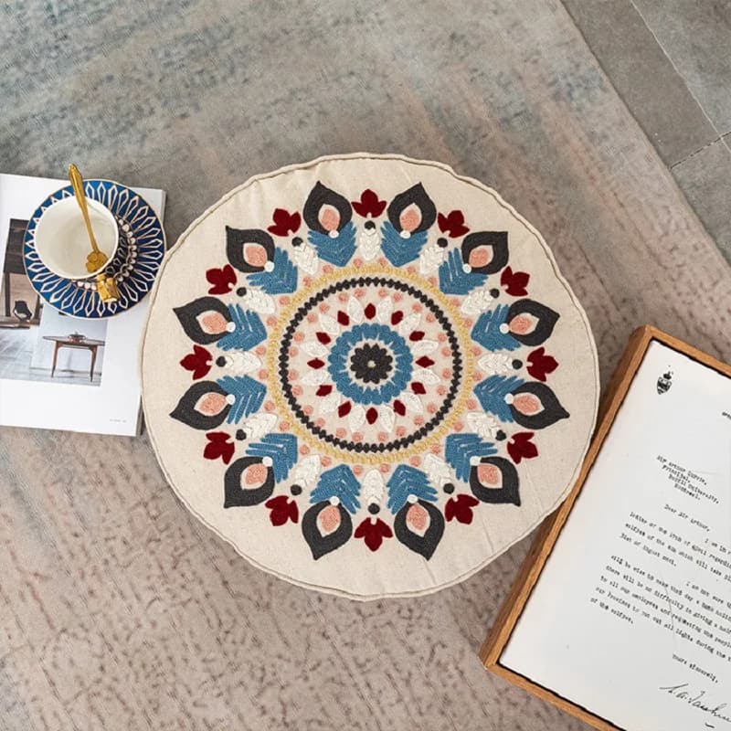 Moroccan Style Throw Pillow Embroider Craft Meditation Pouf Indian Bohemian Style Pom-pom Unstuffed Seat Cushion Ottoman Covers