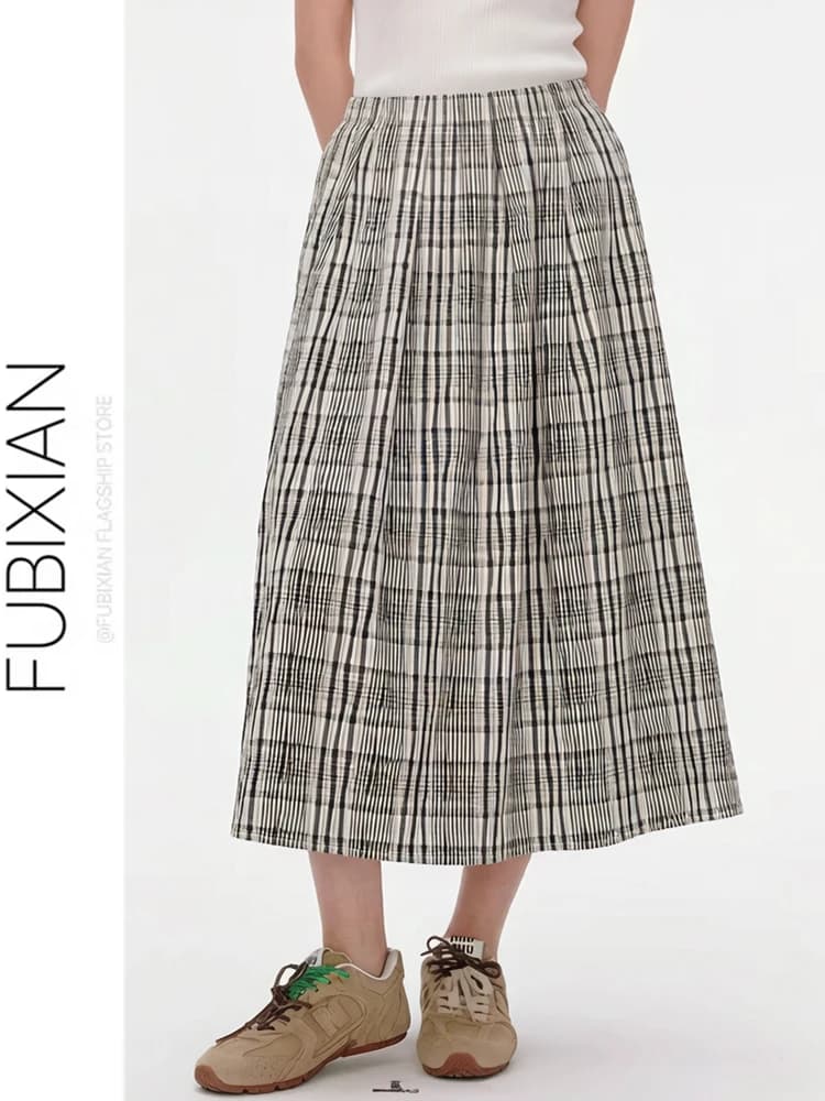 Retro Elastic Waist Stripe Midi Skirt Black White Checkered A-Line Unique Design Spring 2026 Women's Fashion Half-length Skirts