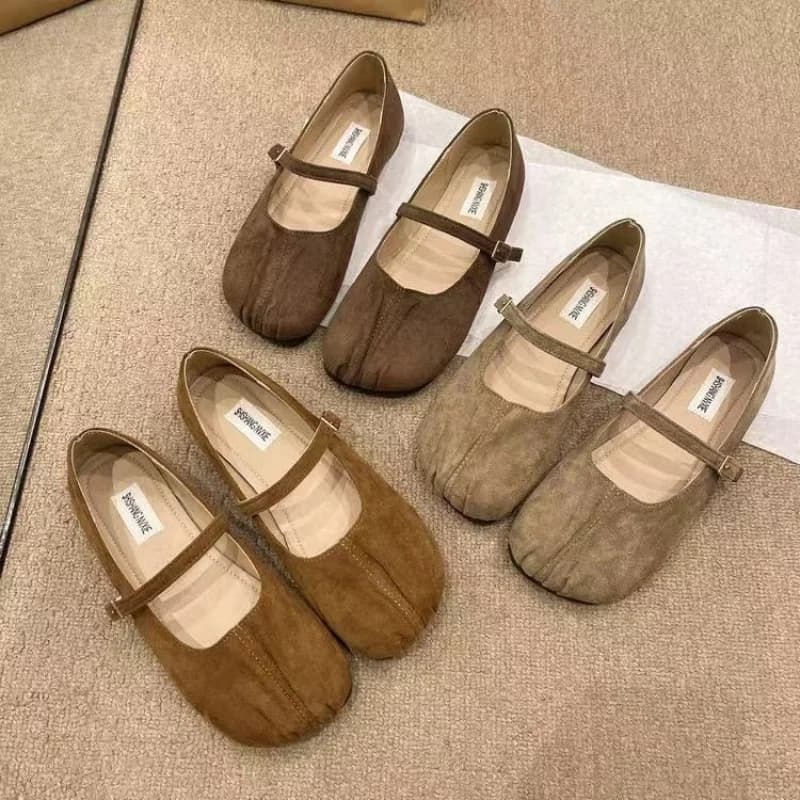 Scarpe chiuse con volant vintage 2025 Primavera e autunno Nuove scarpe piatte da donna Mary Jane Scarpe antiscivolo