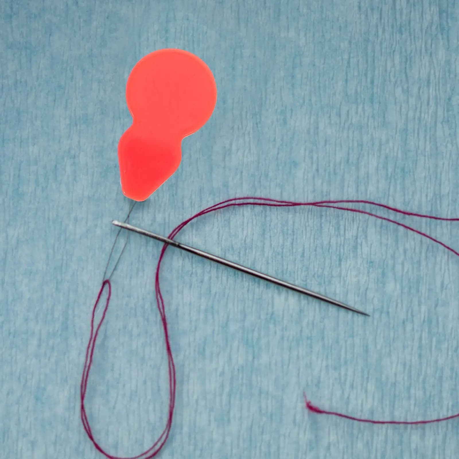 5 Pezzi Infilacuci Rapidi in Plastica, Strumenti per Inserimento Fili, Guida Facile per Infilatura a Mano e a Macchina per Cucito e Ricamo