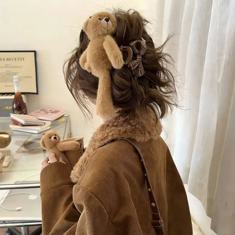 Y2K Elegant Bear Hair Clip Versatile Sweet Cartoon Plush Hair Claw Lovely PC Cute Hair Accessories Festival