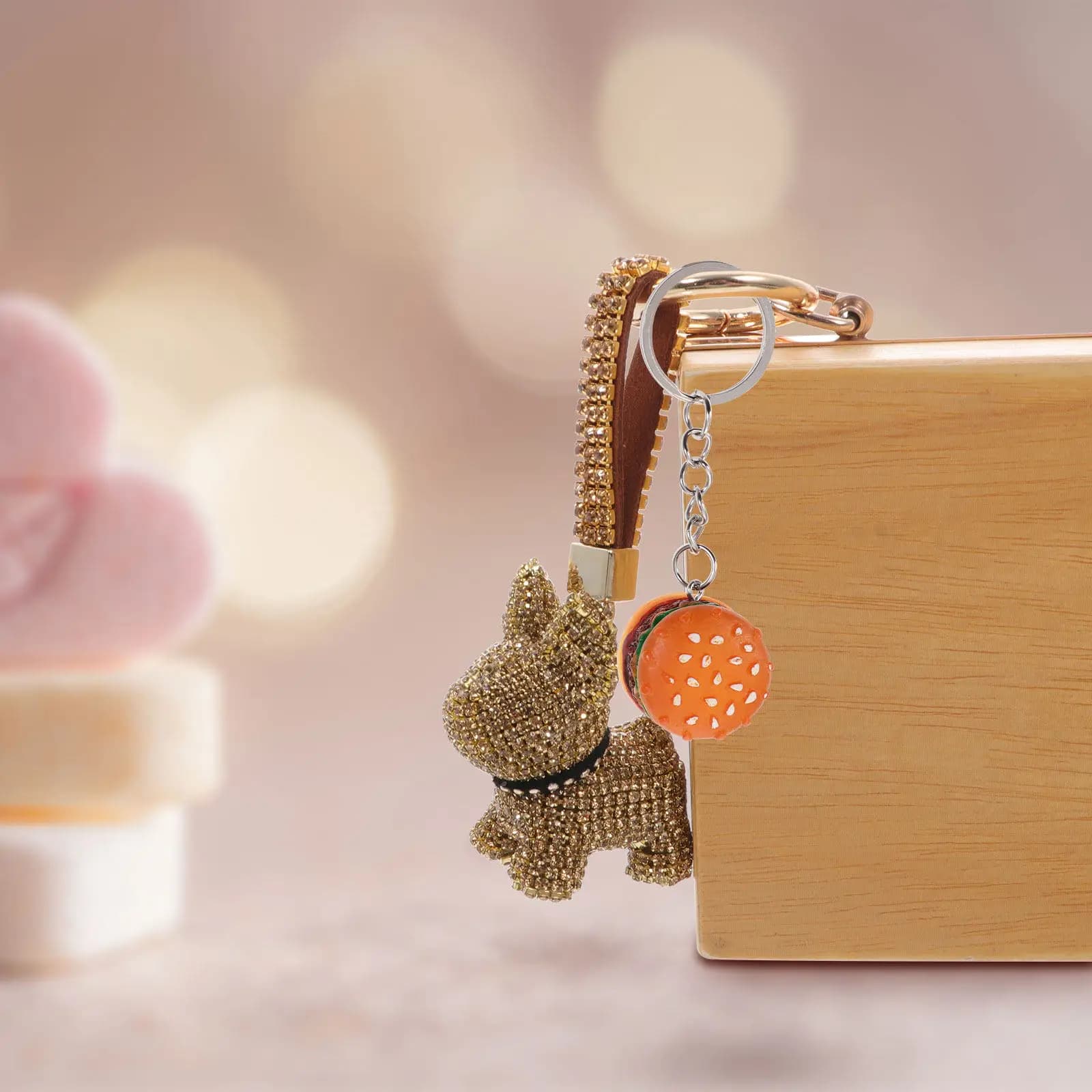6Pcs Mini Burger Keychain Resin Food Pendant Creative Bag Keyring Decorative Key Holder for Car Keys Wallet Gift
