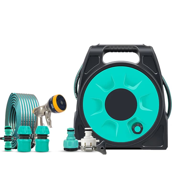 Set of 20 m outdoor water hose truck sprinklers. Garden tool holder with adjustable sprinkler. Large Automatic Hydraulic Cartridge