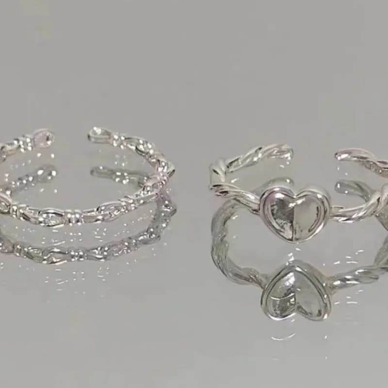 Anello Aperto Minimalista Intrecciato con Cuore, Gioiello da Donna Impilabile, Regalo Dolce