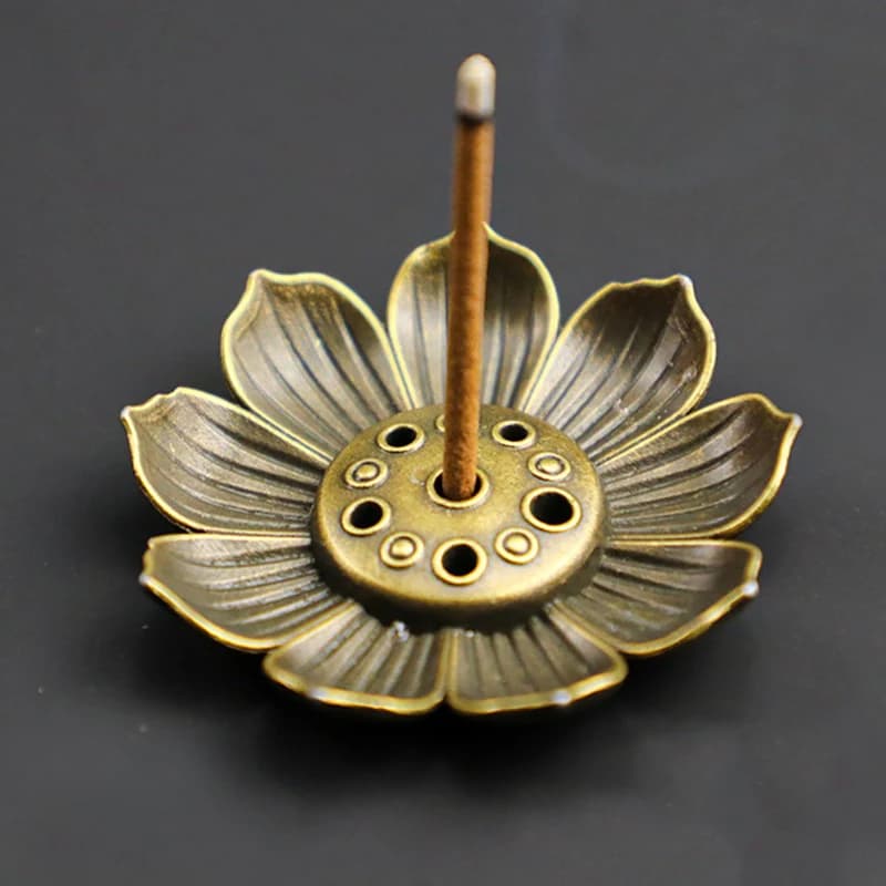 1PC Alloy Incense Burner Stick Holder Plate Buddhism Lotus Censer Bronze Nasturtium Incense Burner.