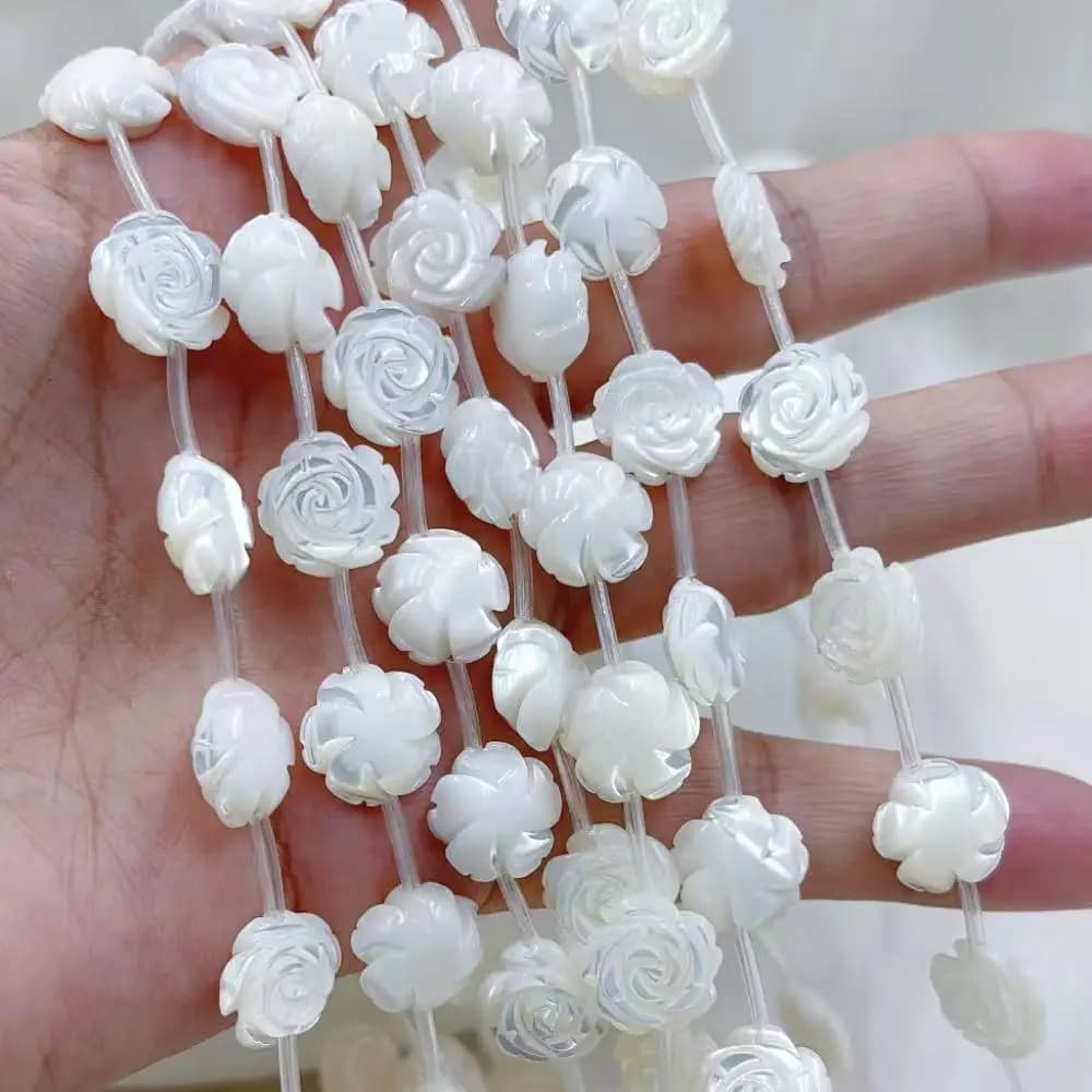 Accessori Fai-da-Te 12mm, Perle Sciolte a Forma di Fiore in Madreperla Naturale Bianca per Creazione di Gioielli