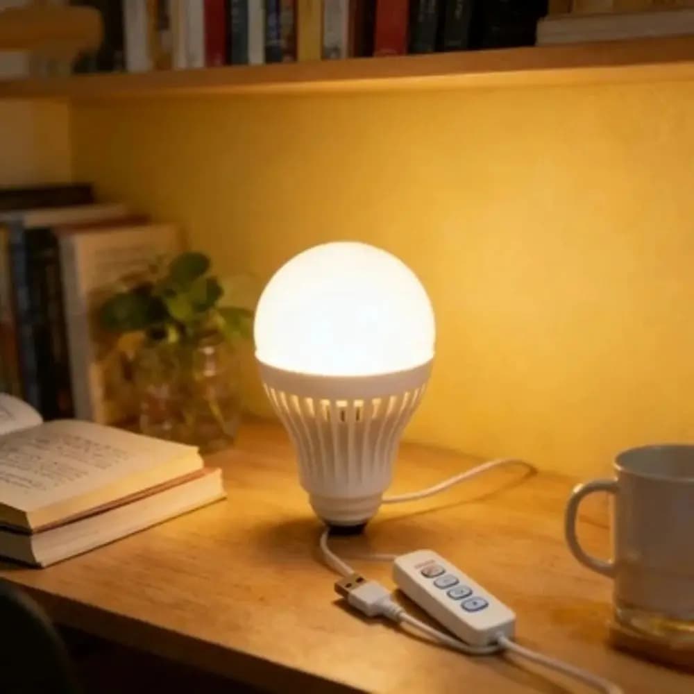 Luce Notturna USB 5V Super Luminosa, Illuminazione Soffusa Portatile, Design Compatto, Mini Luce Notturna USB Standard