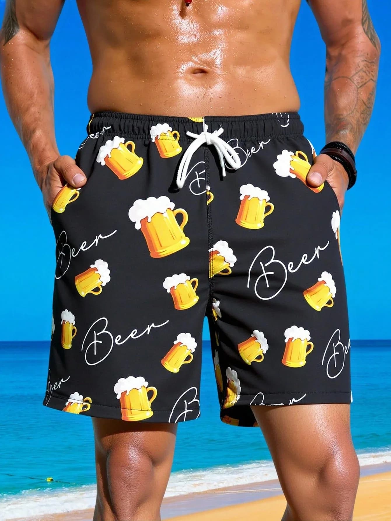Pantaloncini da spiaggia con coulisse e motivo tazza di birra da uomo, costumi da bagno casual per le vacanze
