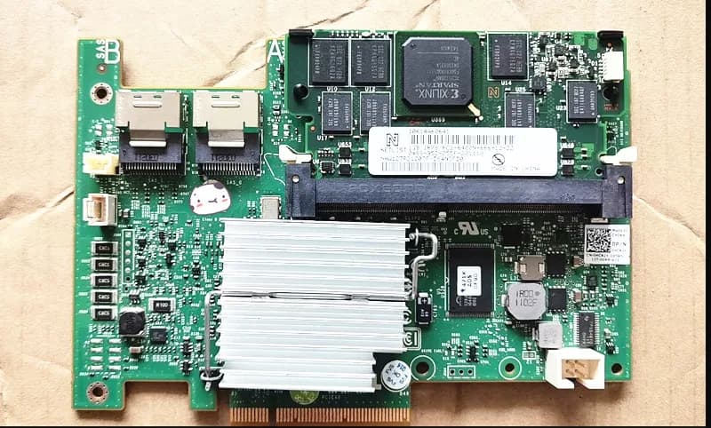 0HCR2Y 1GB Cache Per Dell R510 R610 R710 R810 R910 PERC H700 6Gbps SAS RAID Scheda Controller SAS scheda array supporta 6T 8T 10T