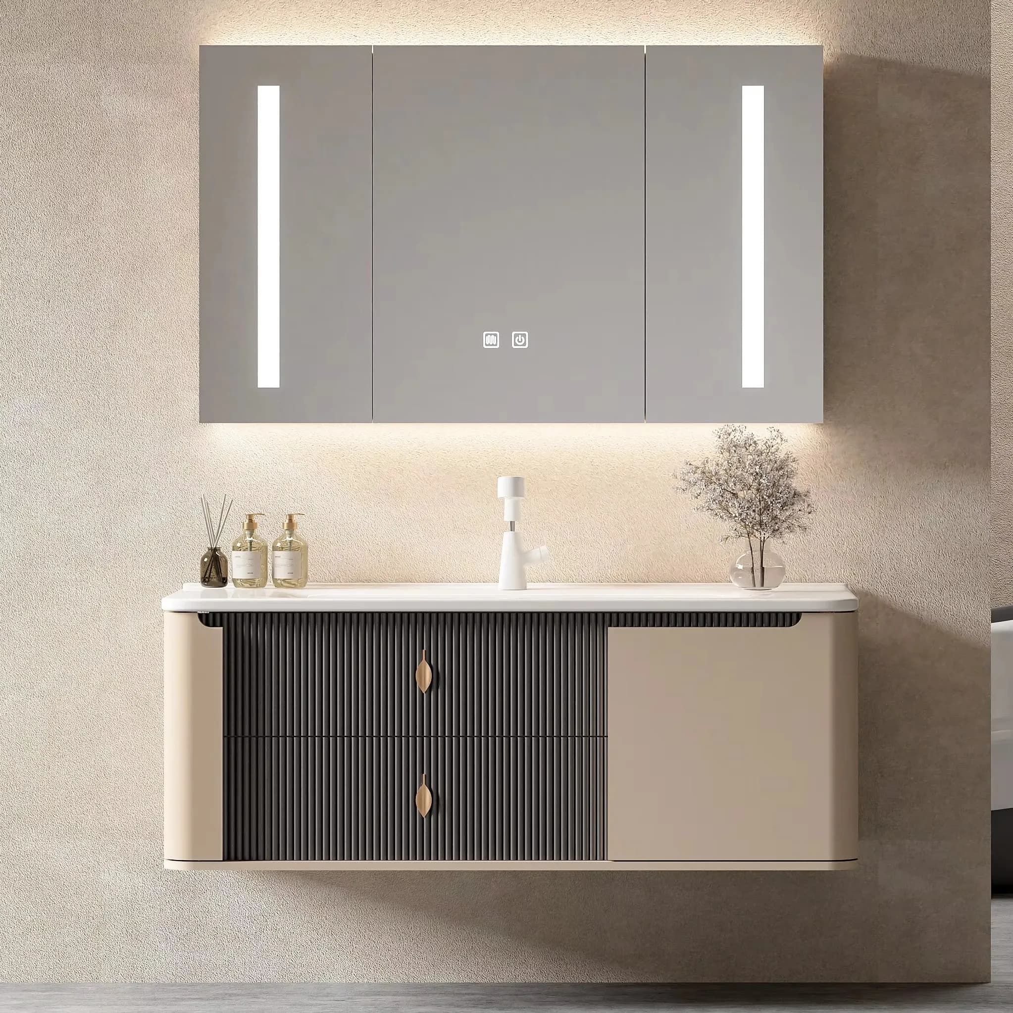 Lavabo singolo in ceramica di lusso moderno con mobiletto a parete, specchio LED intelligente, ecologico e facile da pulire, in PVC per bagno