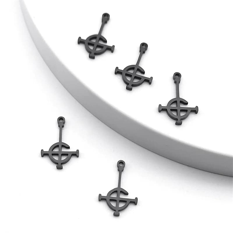 Braccialetti/Orecchini con ciondolo piccolo in acciaio inossidabile Ghost Nameless Band BC per donna Uomo Accessori per gioielli fai da te Creazione N1722S05