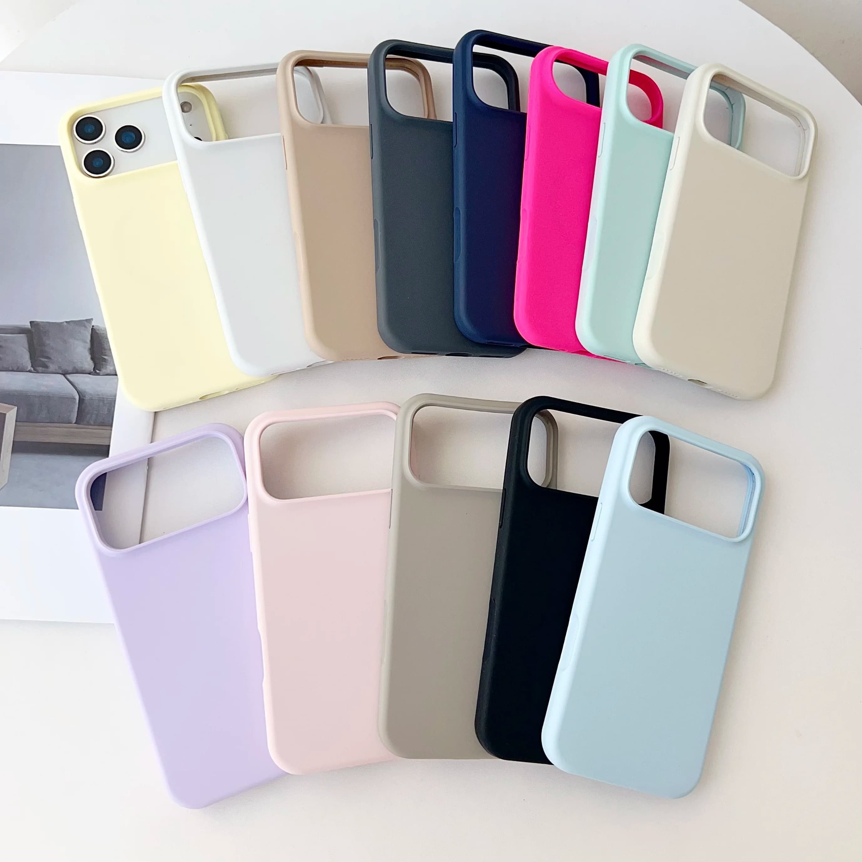 Custodia Ufficiale in Silicone Liquido per MagSafe, Cover Originale per Ricarica Wireless per iPhone 17 Pro Max 16 15 14 13 Pro Max