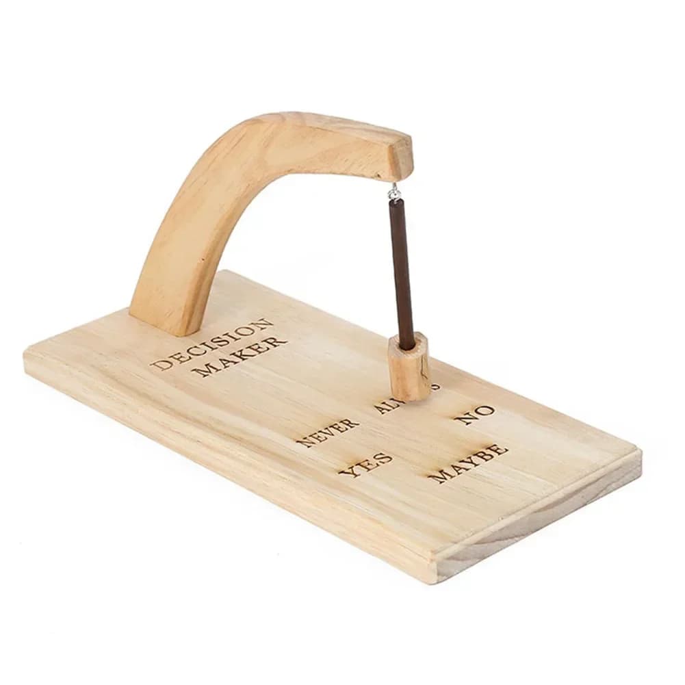 Decision Maker Pendolo Creatore di legno Altalena Pendolo Scrivania Gioco da tavolo Giocattolo Creatore di decisioni magnetiche creative per donne Uomini Ragazzi
