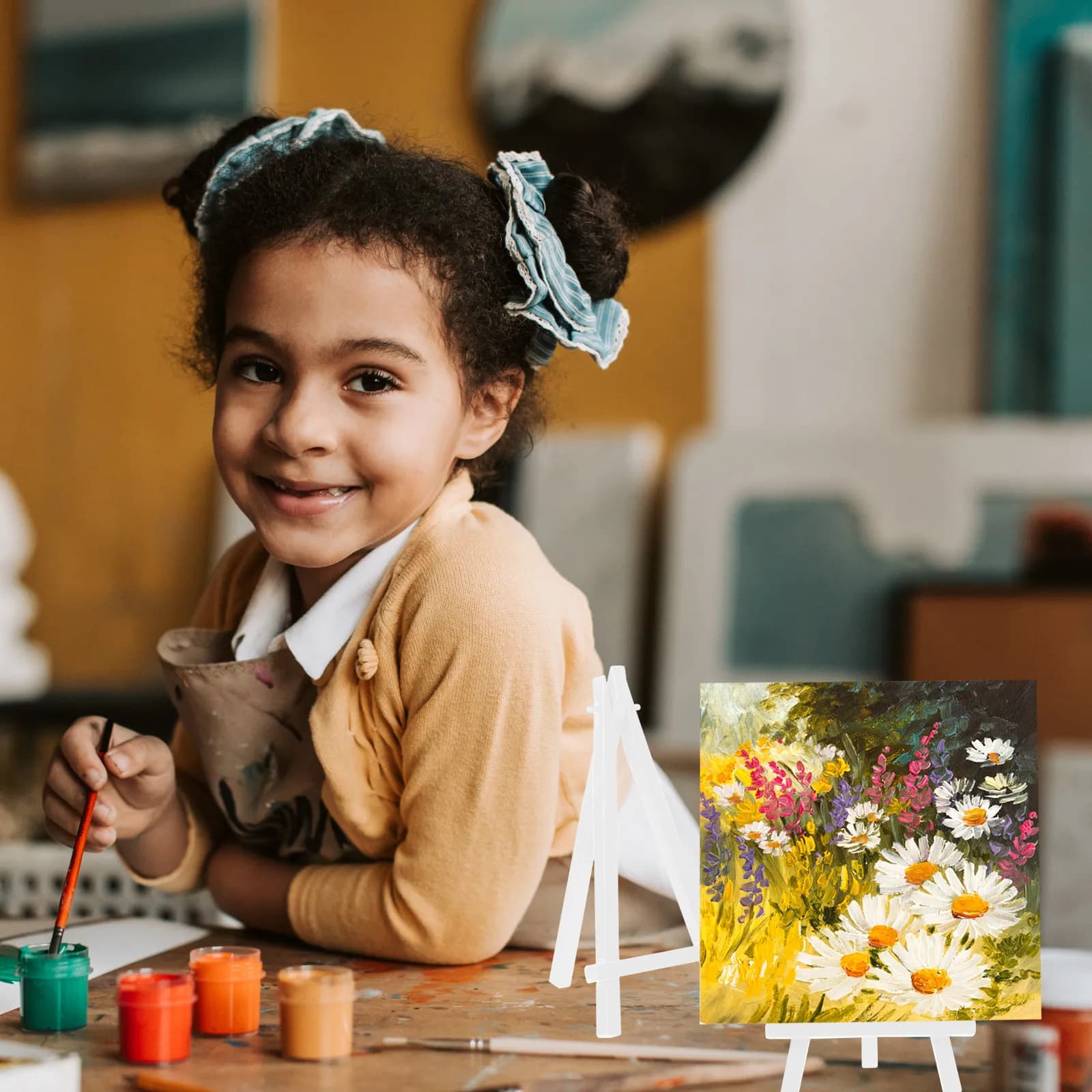 Set di 10 Cavalletti Espositivi in Plastica Flessibile e Stabile, Piccoli Cavalletti Triangolari per Progetti Artistici, Presentazioni d'Ufficio, Compleanni