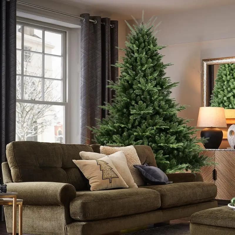 Albero di Natale a forma intera da 7,5 piedi con 2441 punte - Aghi misti in PE/PVC, base ampia per aree grandi, design incernierato di facile installazione,