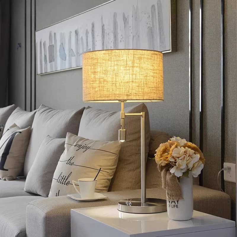 Lampada da Tavolo Moderna in Acciaio Inox LED per Soggiorno, Studio, Camera da Letto, Comodino, Hotel, Design Minimalista, Luci da Lettura con Paralume in Tessuto