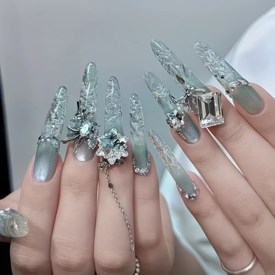 10pcs/Purely Handmade Adorned Nails【Spring Mountain Cold Moon】High-end, Light Luxury Atmosphere, Pure and Ethereal, Clear and Transparent Nail Art, Purely Handmade Adorned Nails, Reusable False Nails, Suitable for Holiday Parties and Gatherings.