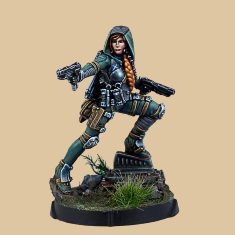 25mm Base Diecast Resin Assembled Model Kit War Game Chess Female Agent with Assault Pistol Unassembled and Unpainted