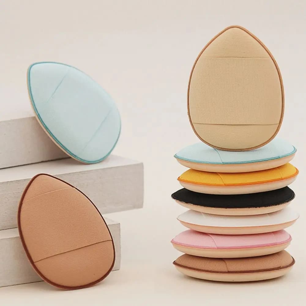 Set di 7 Mini Spugnette per Trucco: Applicatori per Blush, Correttore, Illuminante, Spugnette a Cuscino d'Aria per Dita e Pollice