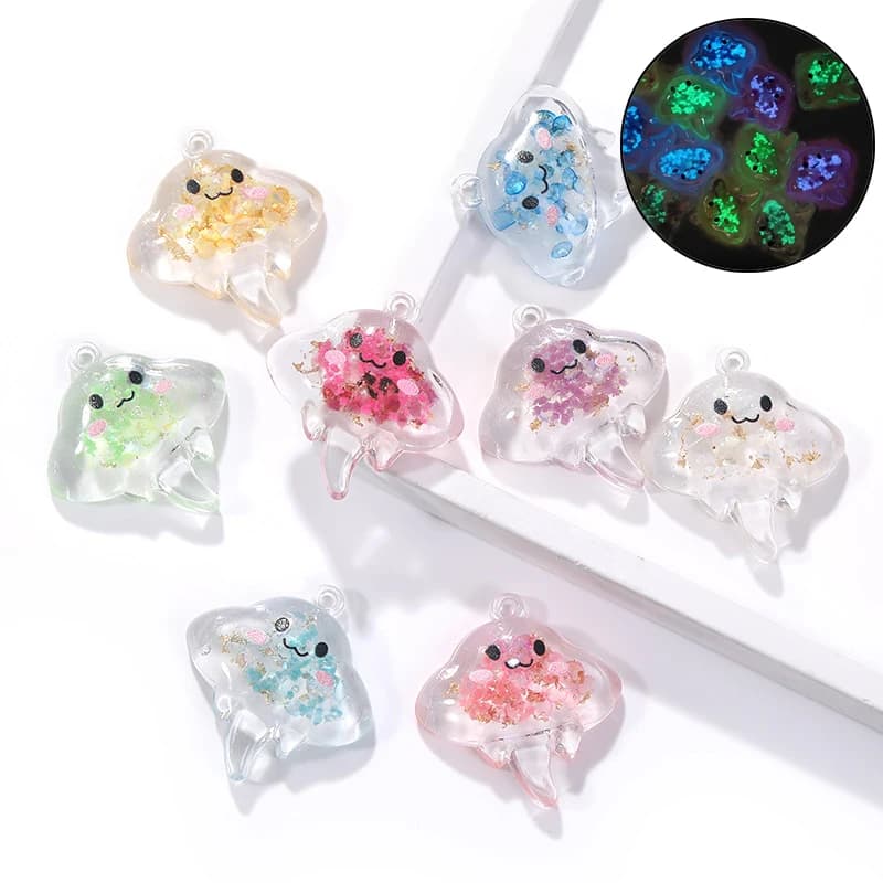 10 pezzi luminosi raggi Manta ciondoli in resina ciondolo medusa per creazione di gioielli accessori orecchini fai da te collana portachiavi