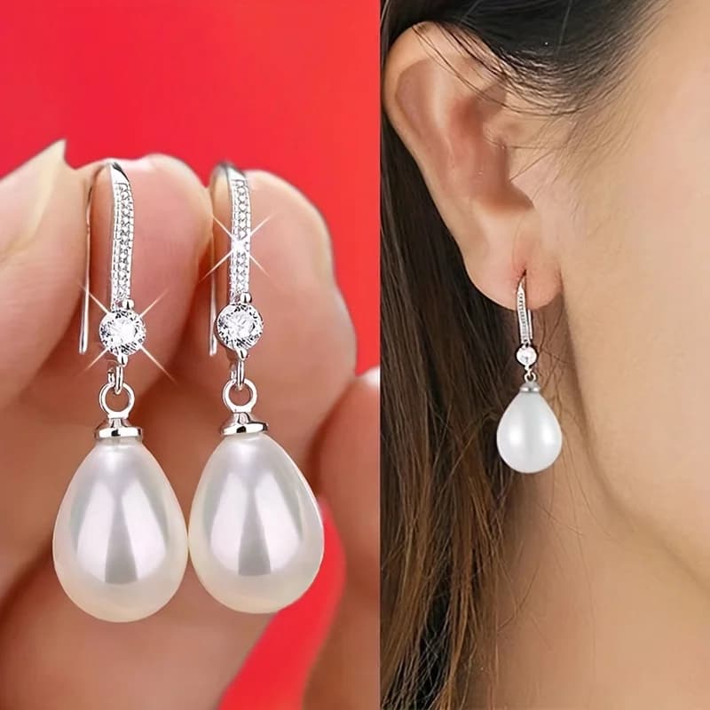 Orecchini con perle d'acqua dolce a goccia! Il glamour dell'Old Hollywood eleva ogni look. Delicato accento decorativo in CZ, perfetto per appuntamenti e uso quotidiano.