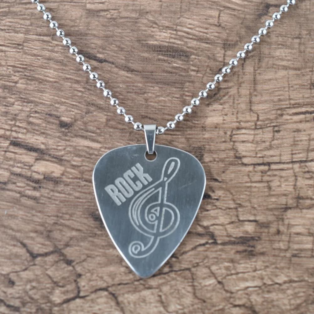 Collana con plettro per chitarra in acciaio inossidabile, ciondolo a forma di chitarra con cordino nero lucido ed estensore a catena regolabile per musicisti