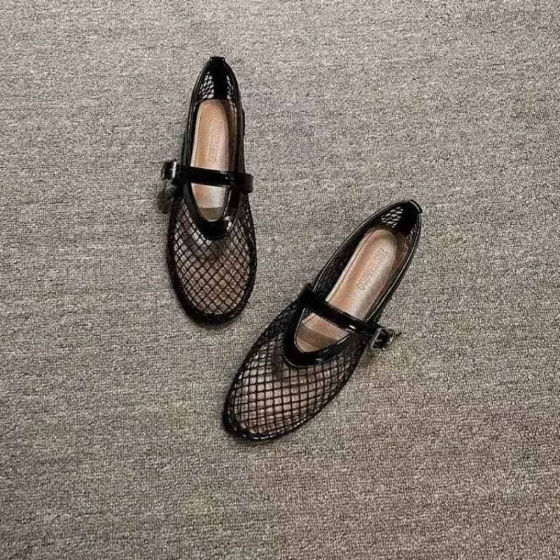 Sandali moda piatti netti Nuova estate Testa tonda Traspirante antiscivolo Bottone linea Mary Jane Scarpe a rete Scarpe da donna