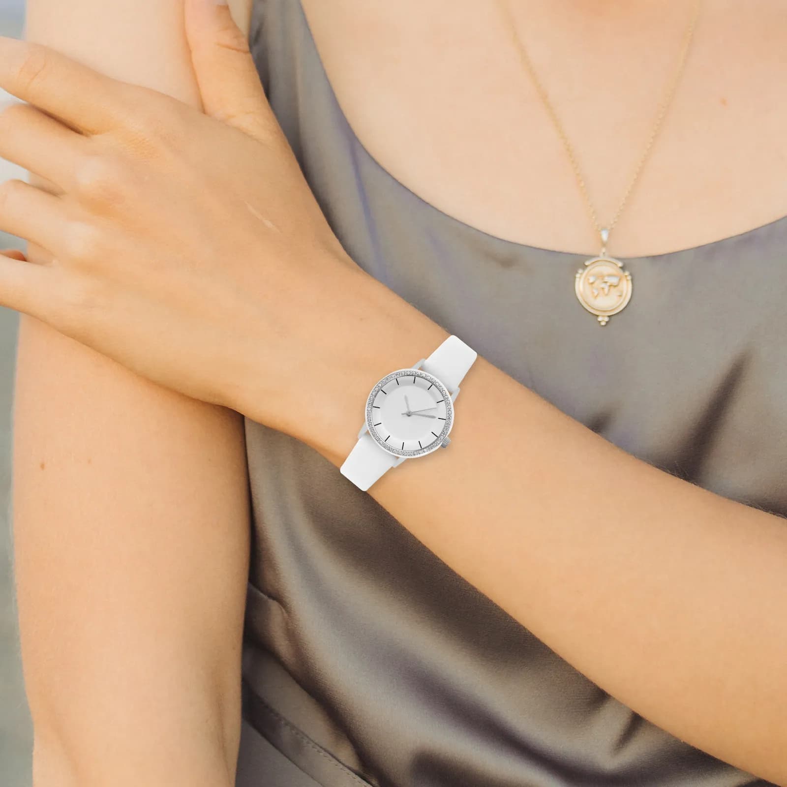 2 pezzi di eleganti custodie protettive per orologi con strass incorporati, resistenti alle cadute, antigraffio, con bordi curvi, per smartwatch