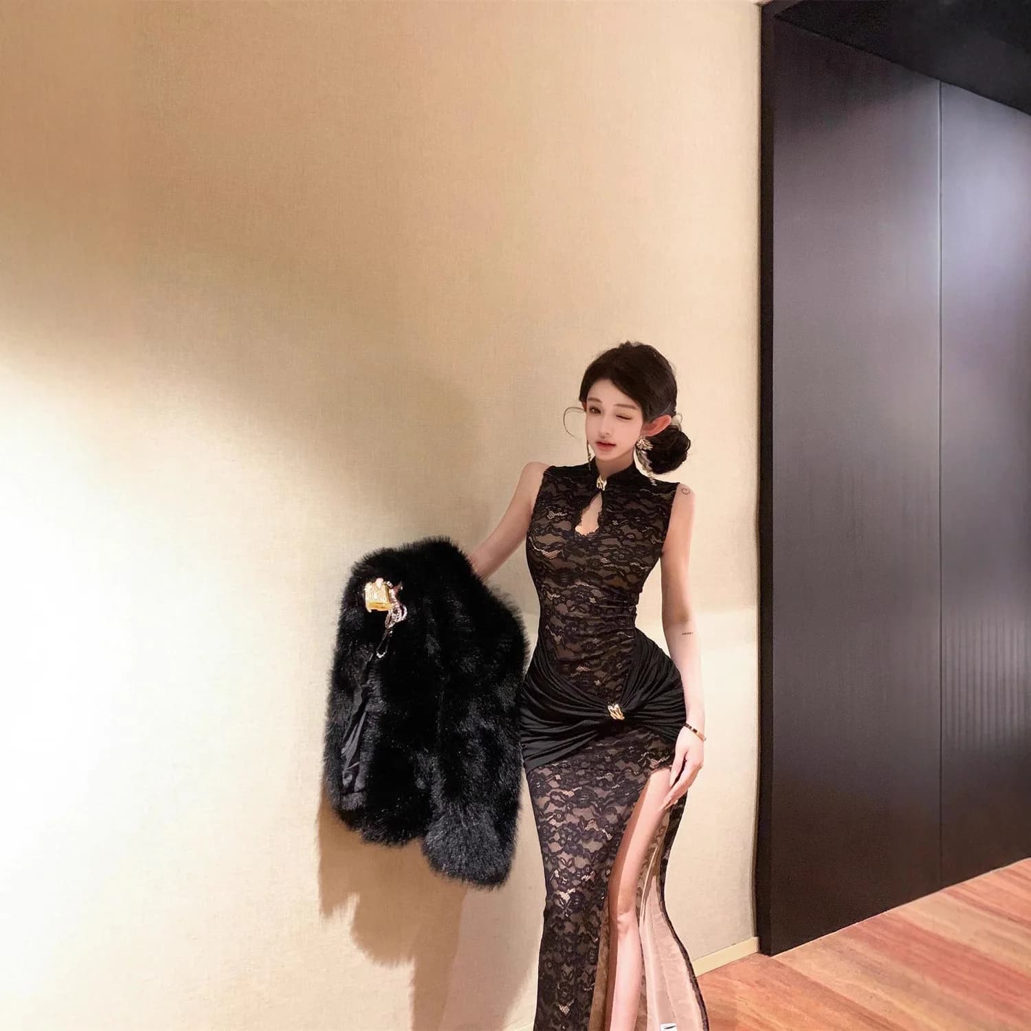 Nuovo Abito Estivo 2026 in Pizzo Stile Francese con Halter, Vestito Midi Elegante da Donna Slim Fit con Vita Stretta, Nuovo Stile Cinese con Gonna Lunga Avvolgente sui Fianchi
