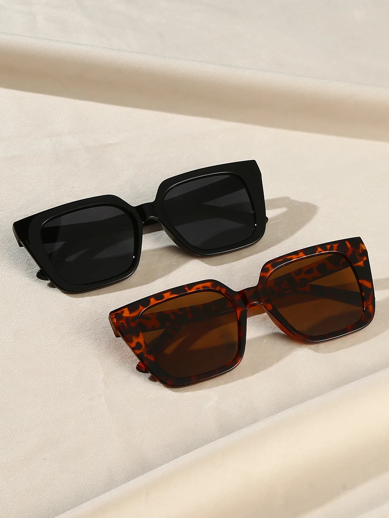 Occhiali con montatura quadrata alla moda da 2 pezzi, nero chic, design con stampa di conchiglie di tartaruga, abito alla moda, regali per le vacanze