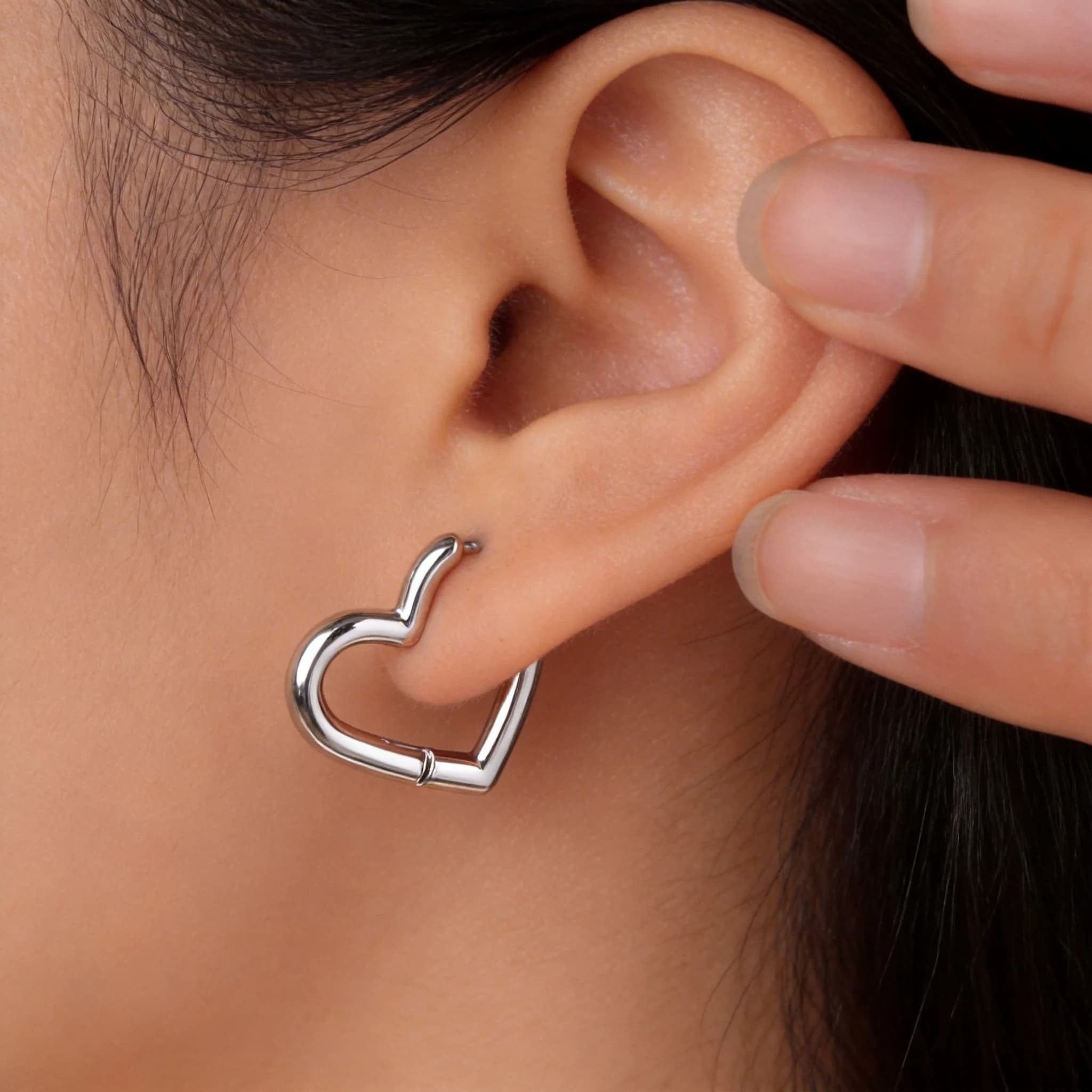 Minimalist Hollow Heart Hoop Earrings For Women Stainless Steel Ear Cuff Piercing Jewelry Gifts To Girlfriend Lovers