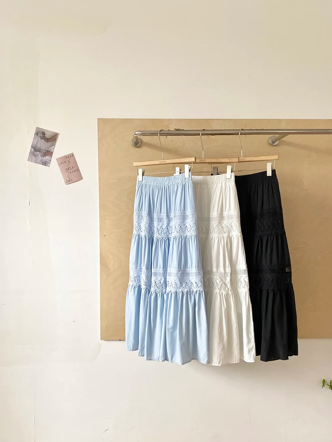 Korean Style Sweet White Cake Skirt Women's A-Line Skirt High Waist Slimming Spring 2026 New Fashion Ladies Skirts