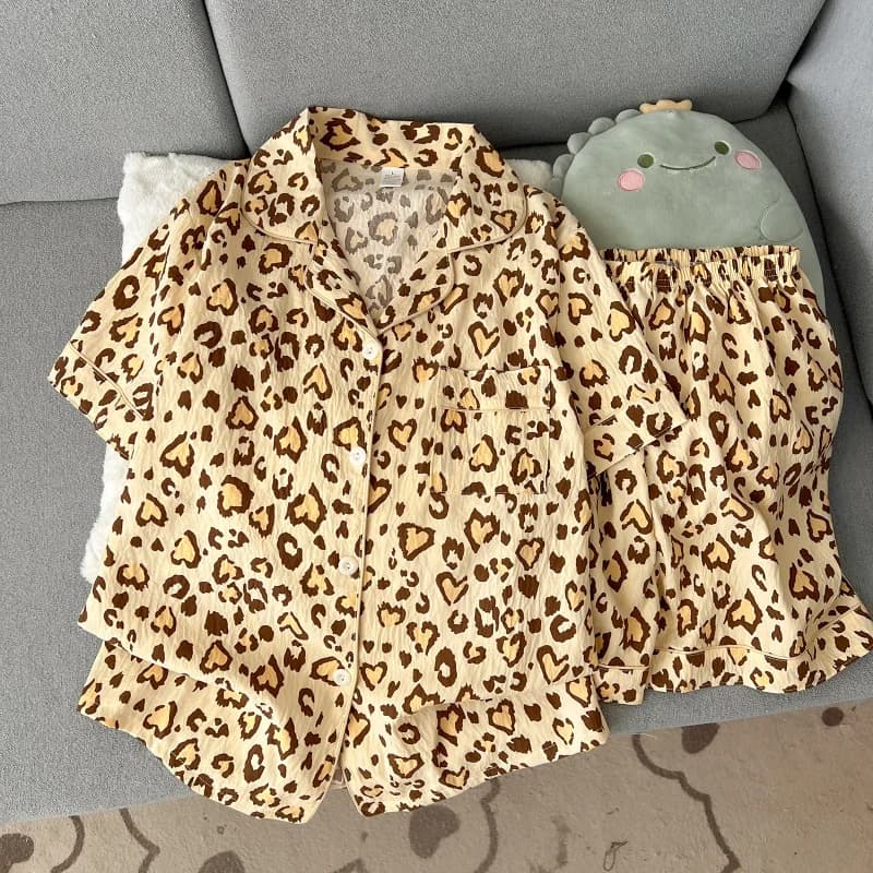 Set pigiama estivo da donna in cotone nuvola a maniche corte, comodo e alla moda, pantaloncini indossabili anche fuori casa, set per il tempo libero.