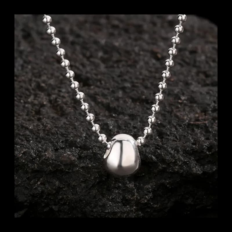 Nuova collana semplice personalizzata femminile di nicchia nel design senso S925 ciondolo collana in argento sterling