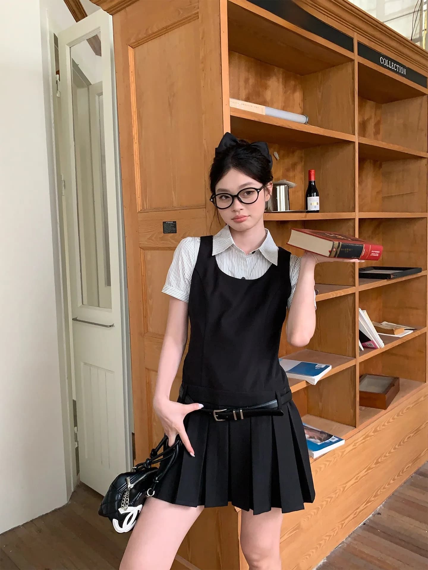 Abito Nero con Collo Plissettato da Donna, Stile College Estivo, Gonna a Trapezio Dolce e Versatile, Stile Song Zhengen per il Pendolarismo, Vita Alta
