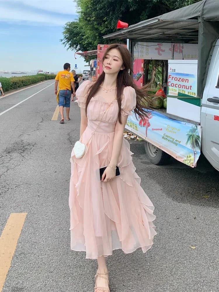 Gentle Fairy Tale Square Collar Maxi Dress Pink Dopaamine Summer Elegant Beautiful Whimsical Wood Grain A-Line Dress