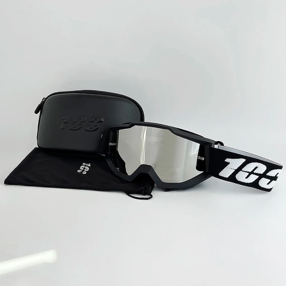 Un set di occhiali da motocross MX Off Road Masque Caschi Occhiali da sci Sport Gafas per occhiali da moto da cross
