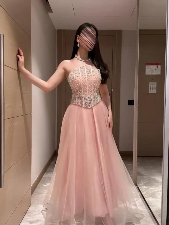Abiti da sera rosa Dubai Abito da ballo con perline pieghettate Abito da compleanno con strascico di corte senza maniche con perle bianche senza spalline Personalizzato